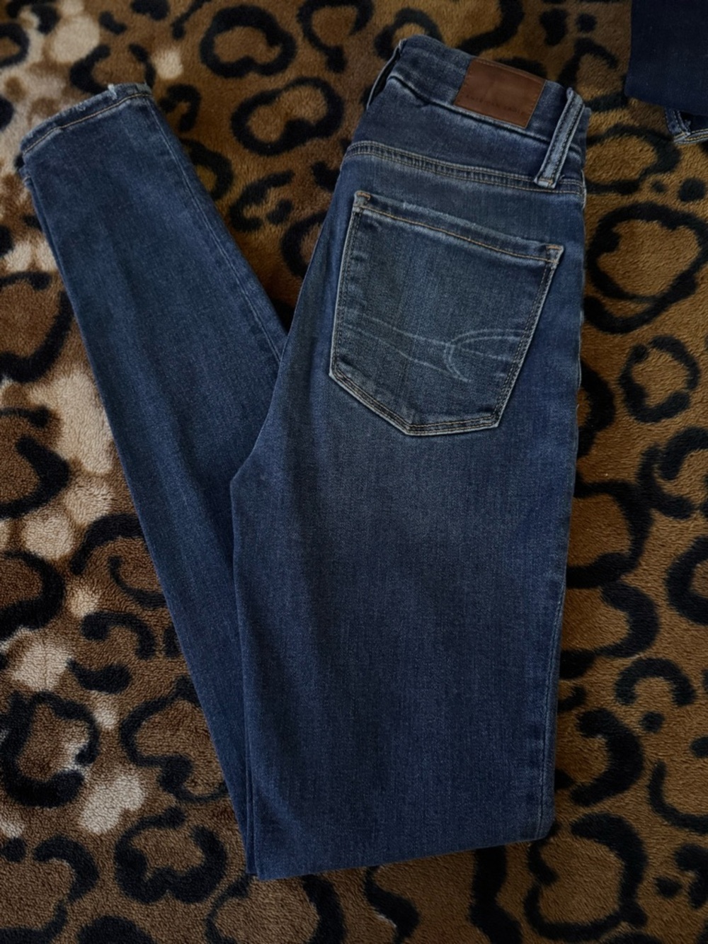 American Eagle Outfitters Dark Blue Skinny Jeans